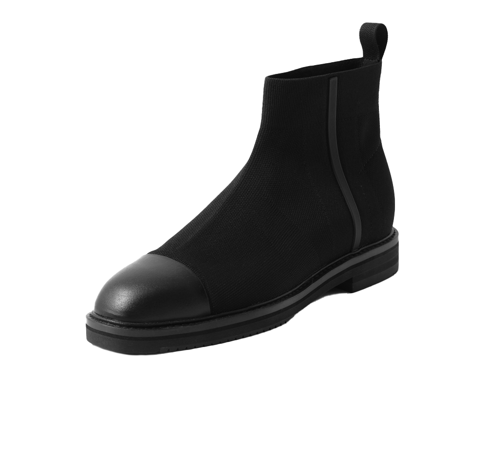 CHELSEA BOOTS