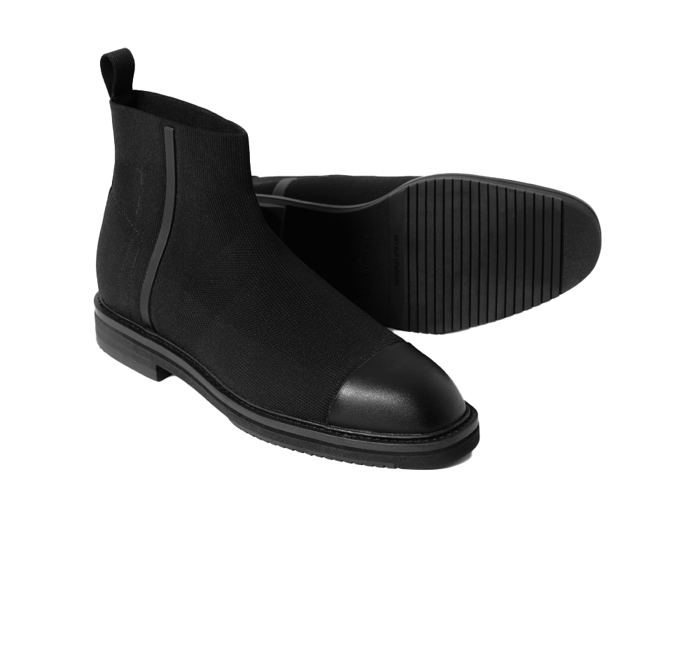 CHELSEA BOOTS